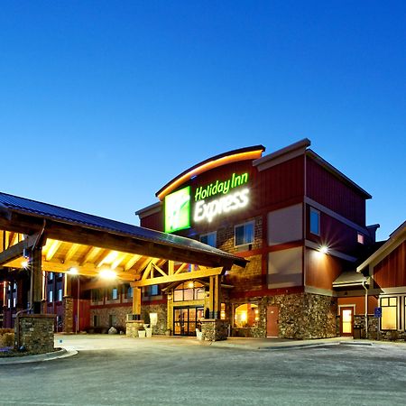 Holiday Inn Express Hotel & Suites Kalispell, An Ihg Hotel Exterior photo